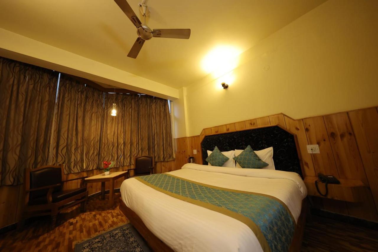 Hotel Yak Manāli Exterior foto